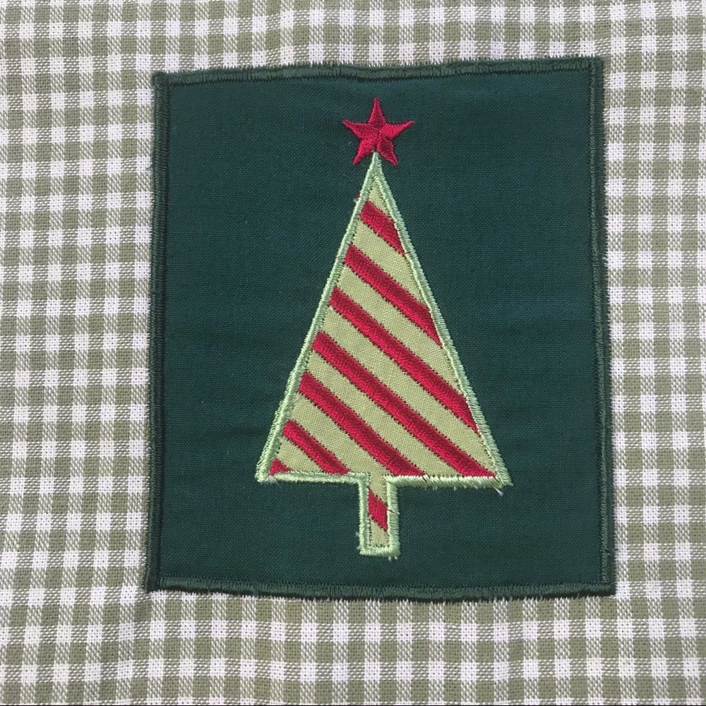 NEW Christmas Tree Appliquéd Cotton Tea Towel Decorative Useful Kitchen Gift